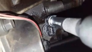 How to change transmission speed sensor for Hyundai Elantra.