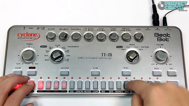 Cyclone Analogic TT-78 Demo & Beat Creation смотреть онлайн