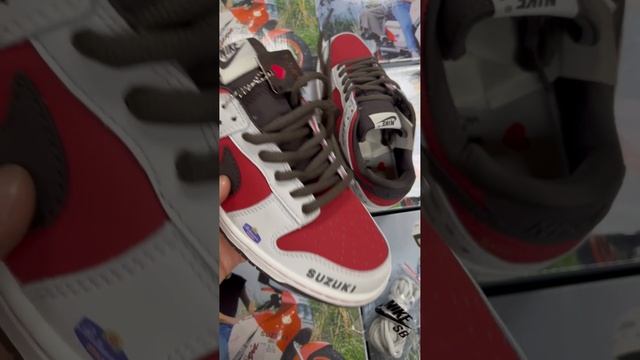 кроссовки Nike Dunk Low Suzuki смотреть онлайн