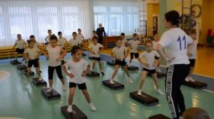 степ аэробика для детей в Тындинской Белоснежке