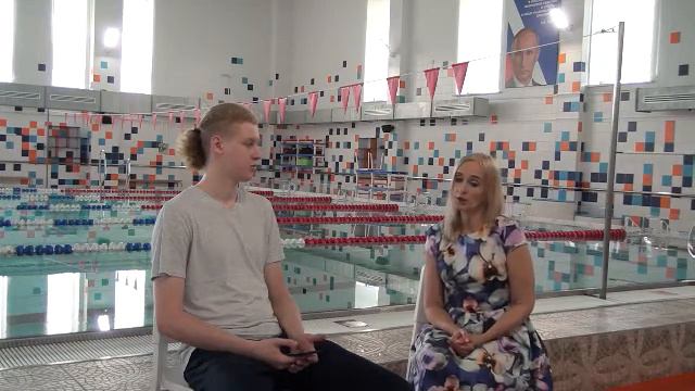 Интервью со студентом кафедры ГМУиТД ОмГТУ, мастером спорта по плаванию Евгением Артемьевым смотреть онлайн