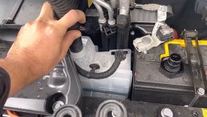 How to bleed air out of coolant / antifreeze on Tesla model 3 and Y