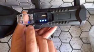 Фонарь прожектор дальнобойный мощный дальность луча до 1 км. MULTIFUNCTIONAL SEARCHLIGHT W590