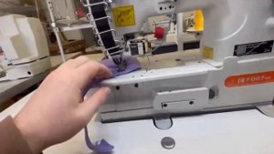 ДВУХИГОЛЬНАЯ ПРОМЫШЛЕННАЯ МАШИНА ЦЕПНОГО СТЕЖКА SIRUBA F007KD-U712-264/FSP/LSA/DFKU1-0