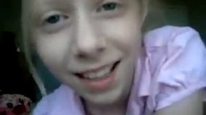 На девочку упал шкаф))хахах.avi