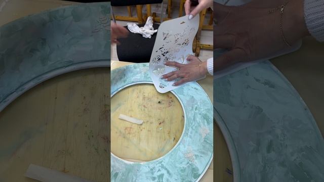 Авторское декорирование мебели. Автор: Анастасия Макерова #дизайн #творчество #декорирование