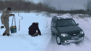 На шевроле нива по глубокому снегу на рыбалку / uaz off road
