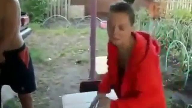 Самый лучший подарок на день рождения Розыгрыш смотреть онлайн