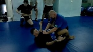 Igor Zinoviev Игорь Зиновьев тренировка партере 02.08.2012..mp4