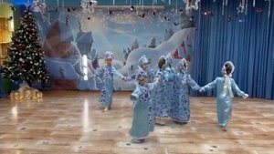 МДОБУ детский сад 120. Новогодний танец " Зима- красавица"