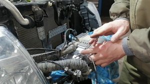 Webasto Thermo Top C ДИЗЕЛЬ, производим замену нагнетателя воздуха не снимая подогрев с автомобиля!