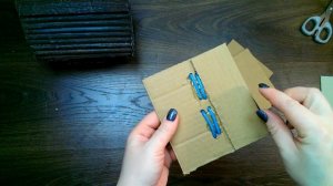 Избушка на курьих ножках из газетных трубочек. Своими руками.