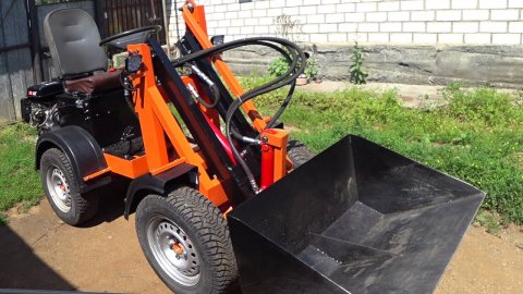 МИНИ ПОГРУЗЧИК Своими руками!!!