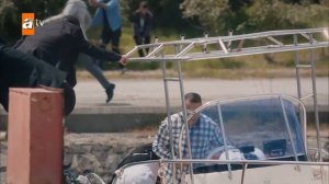 Tahir, Vedat'ın oyununu bozuyor! - Sen Anlat Karadeniz 15. Bölüm