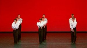 Красножен А.В. Методика исполнения выстукиваний у станка и на середине в характере испанского танца