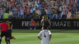 PS4 FIFA14 - Xavi se escapa de 3 defensas y marca un golazo