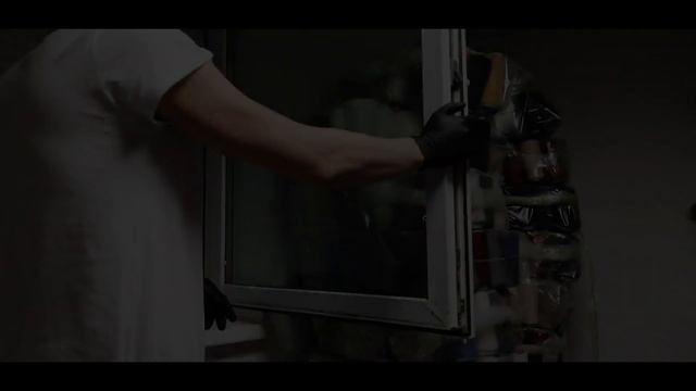 Мойка окон. Удаление рекламы со стекла. смотреть онлайн