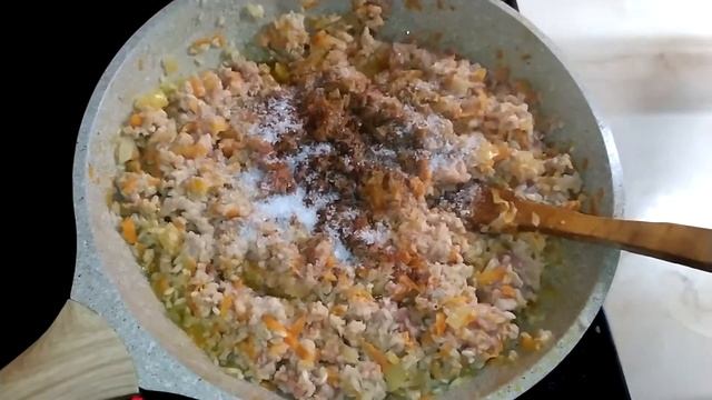 Фаршированный перец запечённый в духовке.