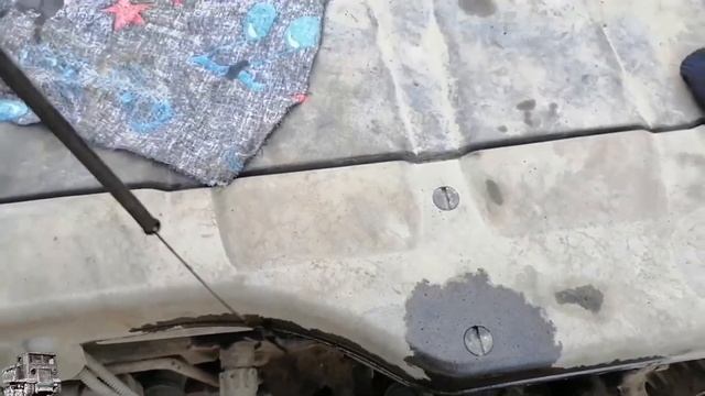 MAN TGA 8×4. D-20. Щуп/Компьютер. Сравнение показателя уровня масла в двигателе. смотреть онлайн