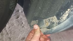 Шкодакарок,  грязь под передним локером.mp4