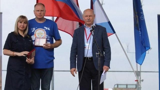 Военно-патриотический спортивный праздник, посвященный Дню России, провел ДОСААФ города Москвы. смотреть онлайн