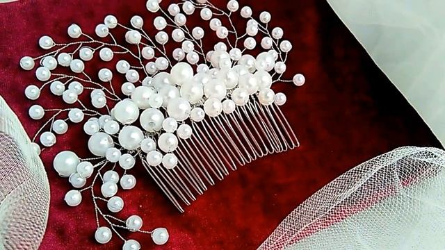 Свадебный гребень из бусин и проволоки. Ручная работа. Украшения из жемчуга