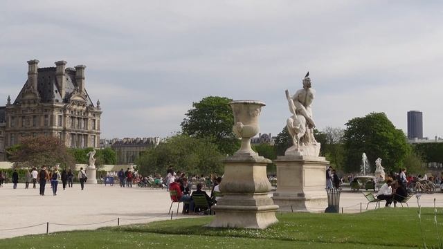 Last Days in Paris | shooting analoge photos w/ Minolta Riva Mini & Contax T2 & Kodak Gold смотреть онлайн