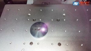 How does fiber laser marking machine with electric working table work on steel
