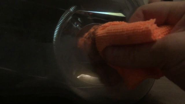 Как помыть фары БЕЗ СНЯТИЯ и РАЗБОРКИ! Чистка фар E65 BMW Ремонт фар! смотреть онлайн