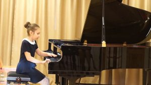 C.М. Слонимский "Марш Бармалея", Елена Кузина