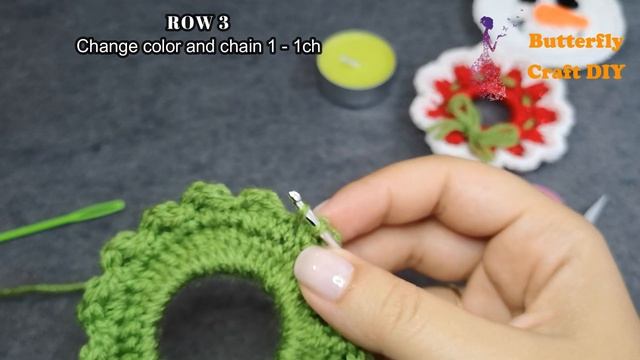 Crochet Christmas wreath ornaments small gifts Free Christmas Crochet Pattern - easy crochet ideas смотреть онлайн