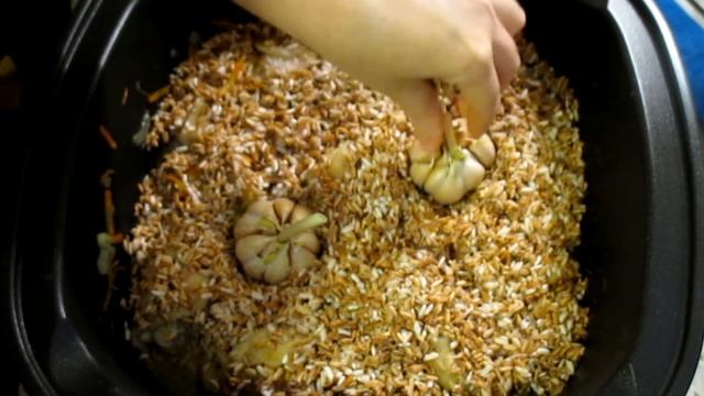 ПЛОВ С КОРИЧНЕВЫМ РИСОМ В МУЛЬТИВАРКЕ. ОБАЛДЕННО ВКУСНЫЙ И ПОЛЕЗНО.