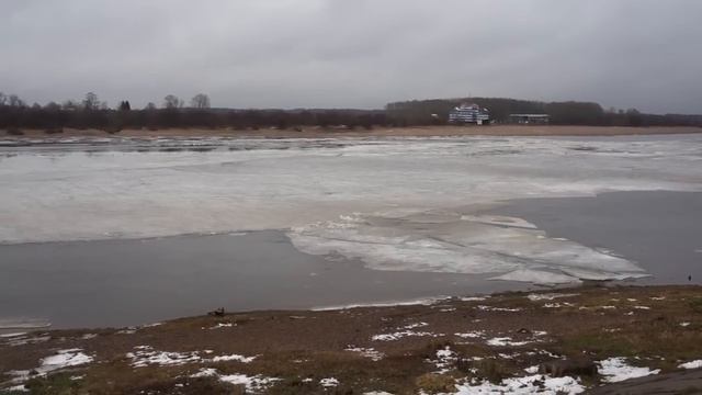 Киров, осень ,ледоход на Вятке