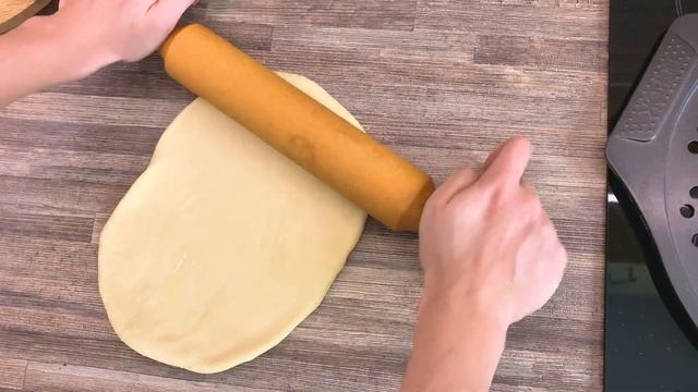 ЧЕСНОЧНАЯ ПИЦЦА С СЫРОМ НА ТОНКОМ ТЕСТЕ ? Рецепт пиццы в духовке ? ТЕСТО ДЛЯ ПИЦЦЫ БЕЗ ДРОЖЖЕЙ