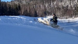 skandic swt 550 fan deep 5 feet powder snow fun