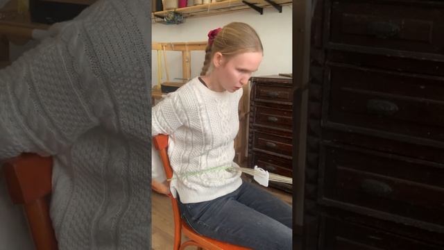 Как соткать узорную тесьму на маленьком бердышке в технике брань 1:2 смотреть онлайн