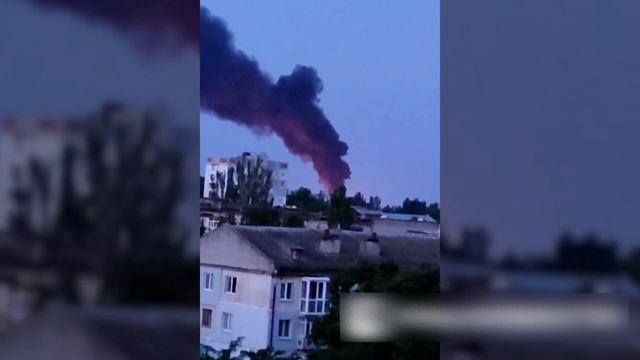 Пожар на нефтебазе в Николаеве/Fire on oil depot in Nikolaev