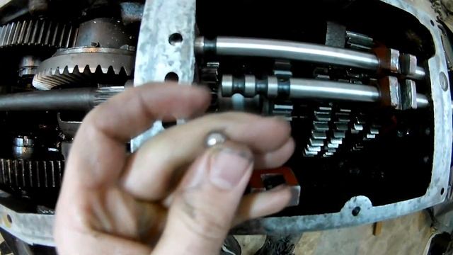 Збираємо кпп мінітрактора. Ремонт кпп мінітрактора Синтай 244(Xingtai 244)(ДТЗ 244). смотреть онлайн