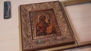 Украшение иконы натуральными камнями?? #37?