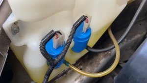 Замена насосов омывателя Лада Калина на ПРАМО 2110