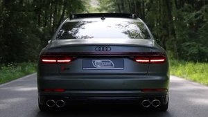 Audi S8 Test drive ?