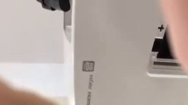 Замена лампы elplp49 в проекторе Edson EH-TW3200 смотреть онлайн