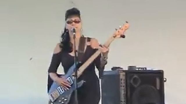 Im Coming Home - with Joseph Edward on drums смотреть онлайн