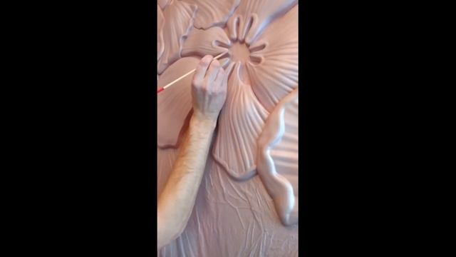 Барельеф цветы монтаж на стену смотреть онлайн