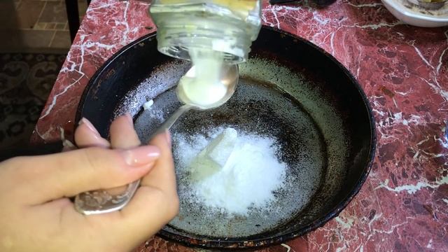 Как очистить сковороду от налета.