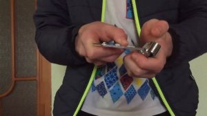 Открываем крышку часов легко
