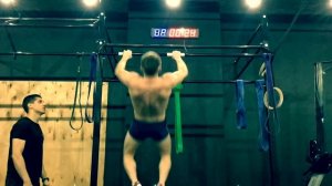 Рекорд по подтягиваниям 64 раза за 60 секунд (спор
