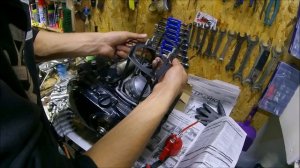 Сборка двигателя Suzuki GS500E Часть 1