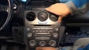 Как установить GPS навигатор в автомобиль