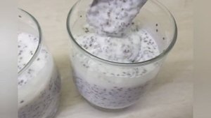 Семена Чиа с кефиром и манго. Полезный перекус.